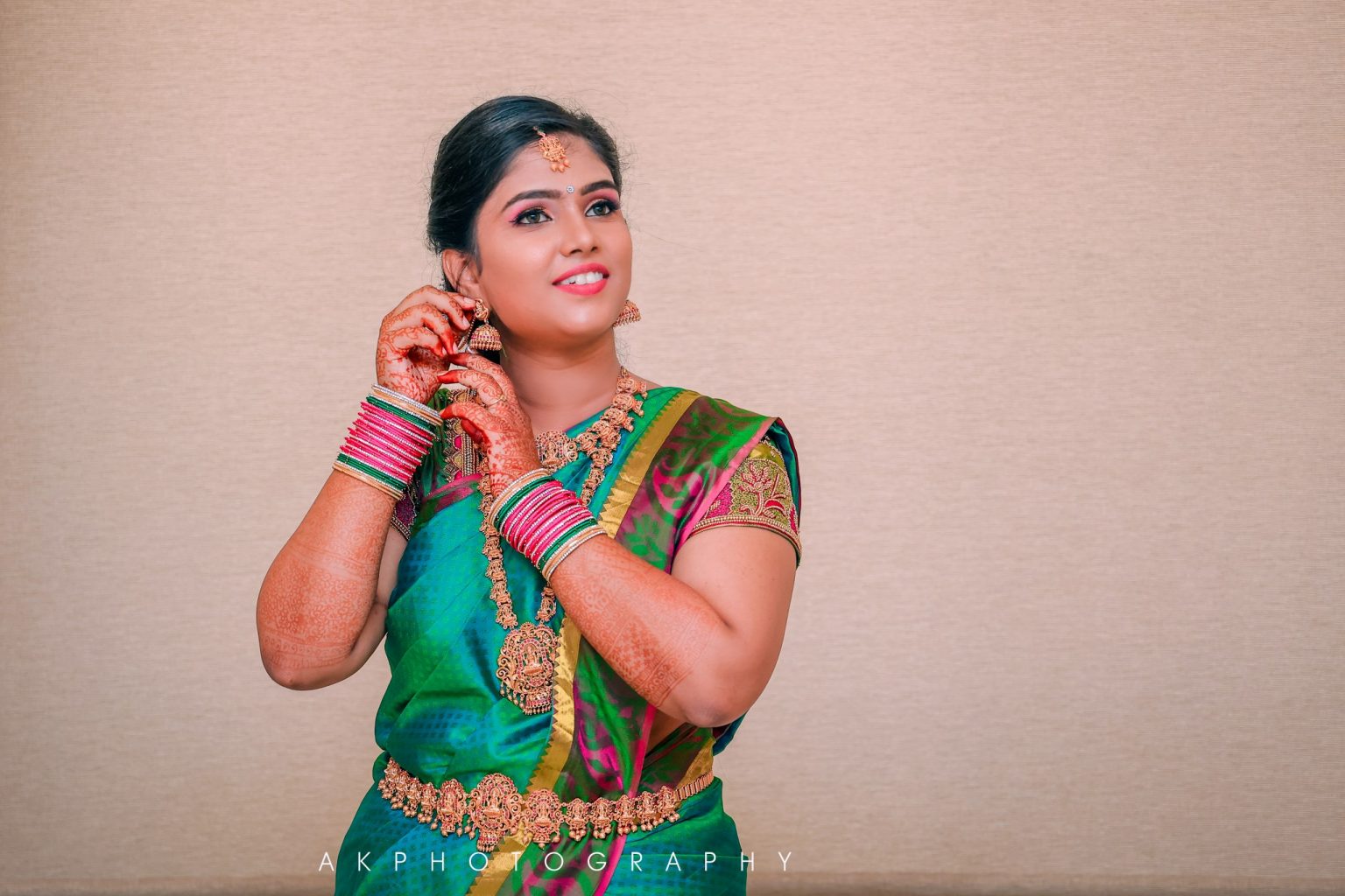Prasanna & lokapriya Engagement Photography Coimbatore - scenic outdoor backdrop (9) by AK Photography Coimbatore