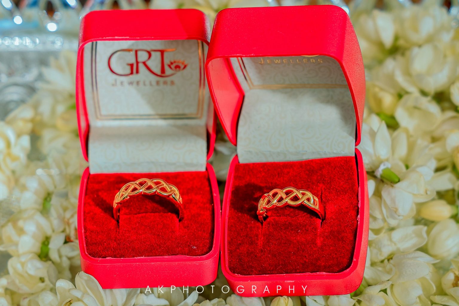 Prasanna & lokapriya Engagement Photography Coimbatore - family celebration moment (6) by AK Photography Coimbatore