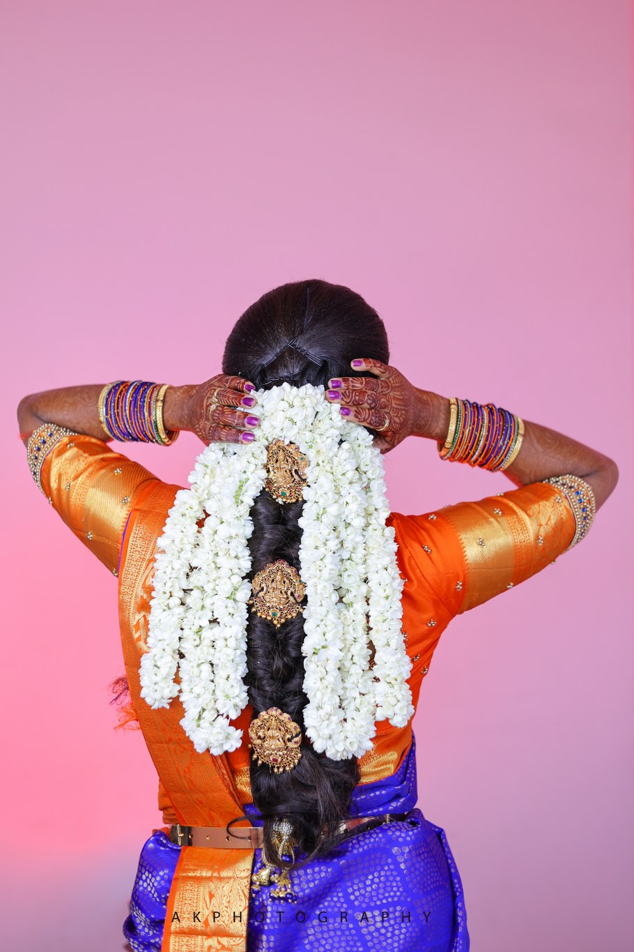 Karthik & Kaviya Engagement Photography Coimbatore - candid moment (11) by AK Photography Coimbatore