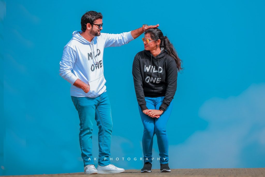 Lokesh & Abhi Pre Wedding Photoshoot - golden hour portrait (5) by AK Photography Coimbatore