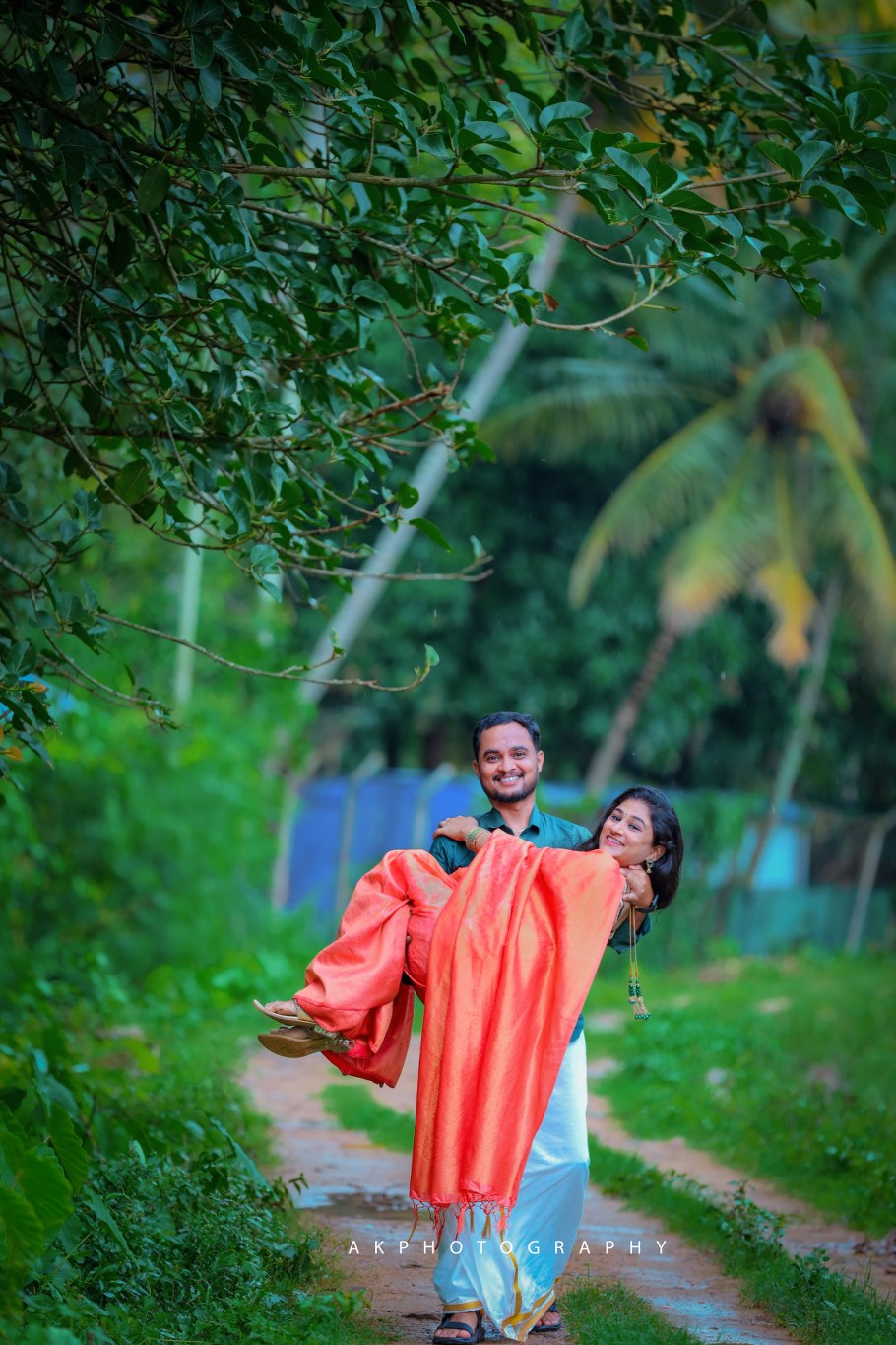 Capturing Newlywed Bliss in Scenic Pollachi - artistic portraiture (27) by AK Photography Coimbatore