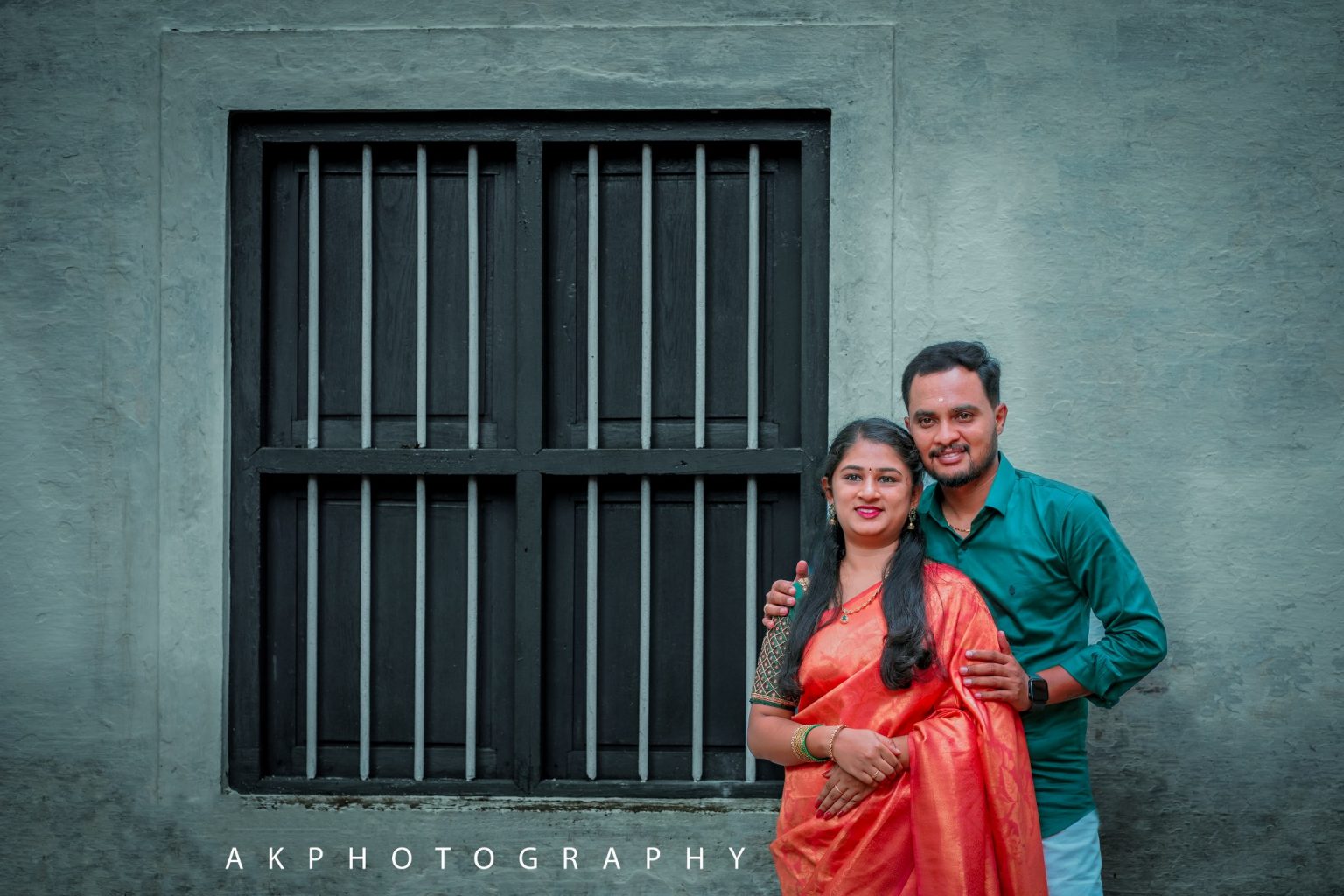 Capturing Newlywed Bliss in Scenic Pollachi - candid smile (18) by AK Photography Coimbatore