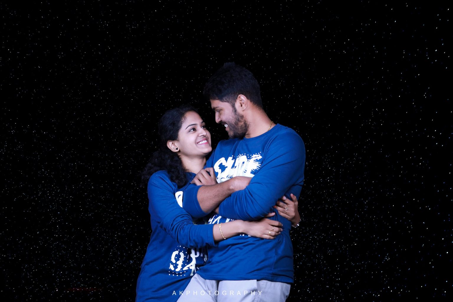 Thirumurugan & Rithani Pre Wedding Photoshoot