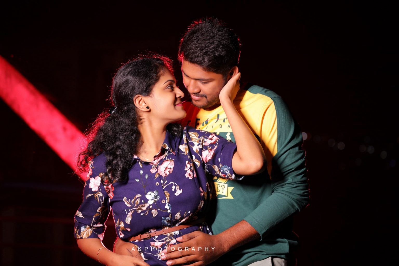 Thirumurugan & Rithani Pre Wedding Photoshoot