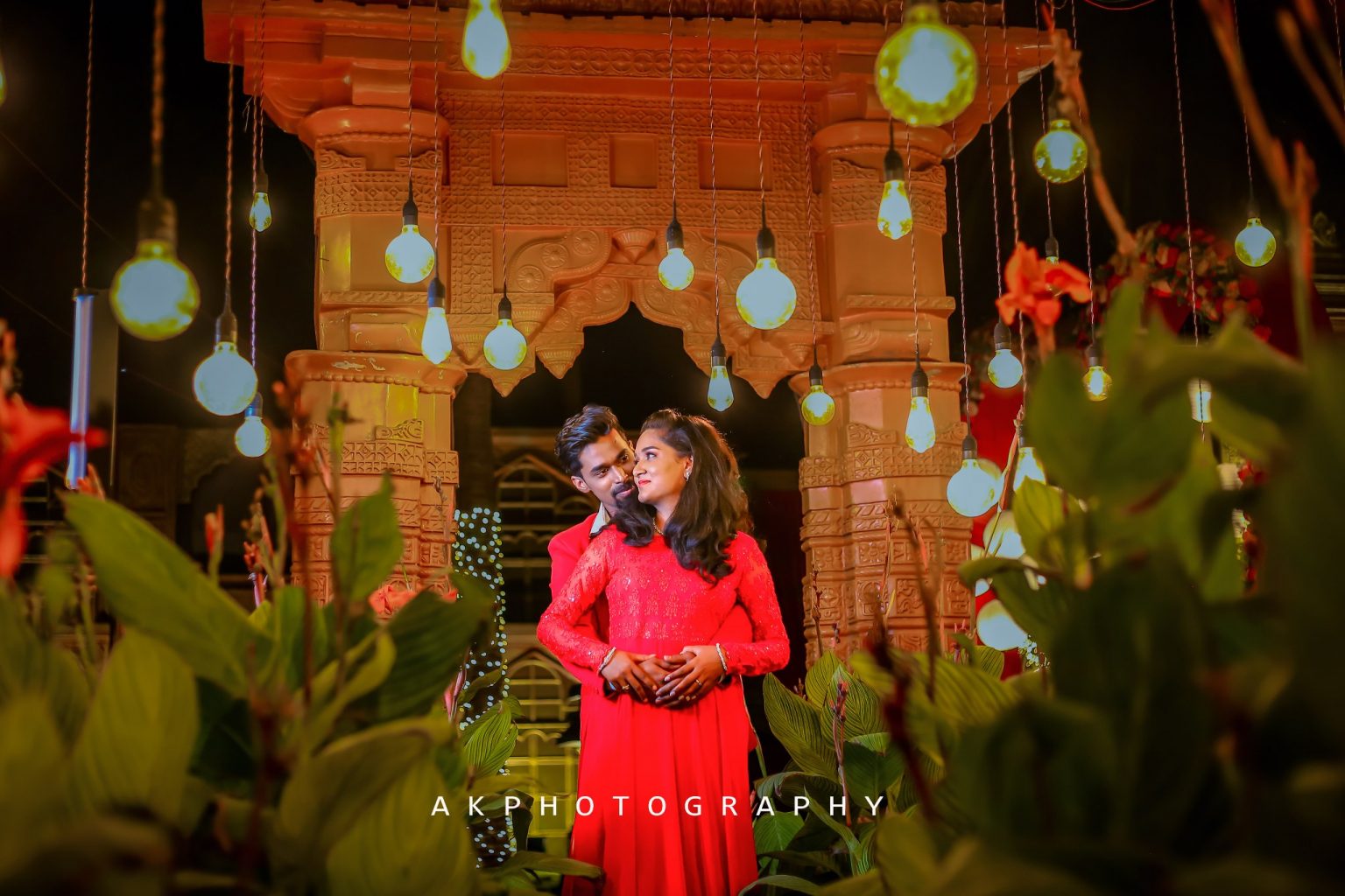 Vignesh & Aarthi Pre Wedding Photoshoot