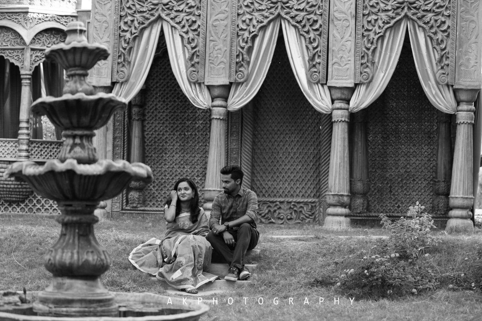 Vignesh & Aarthi Pre Wedding Photoshoot
