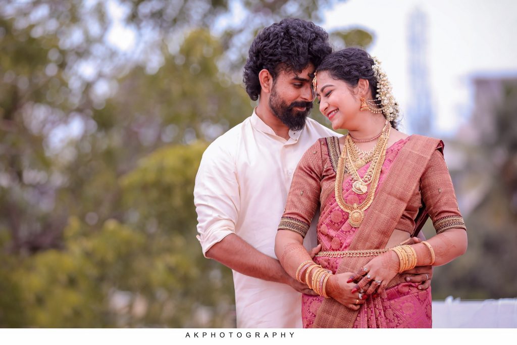 Natural candid couple wedding poses in Coimbatore by AK Photography