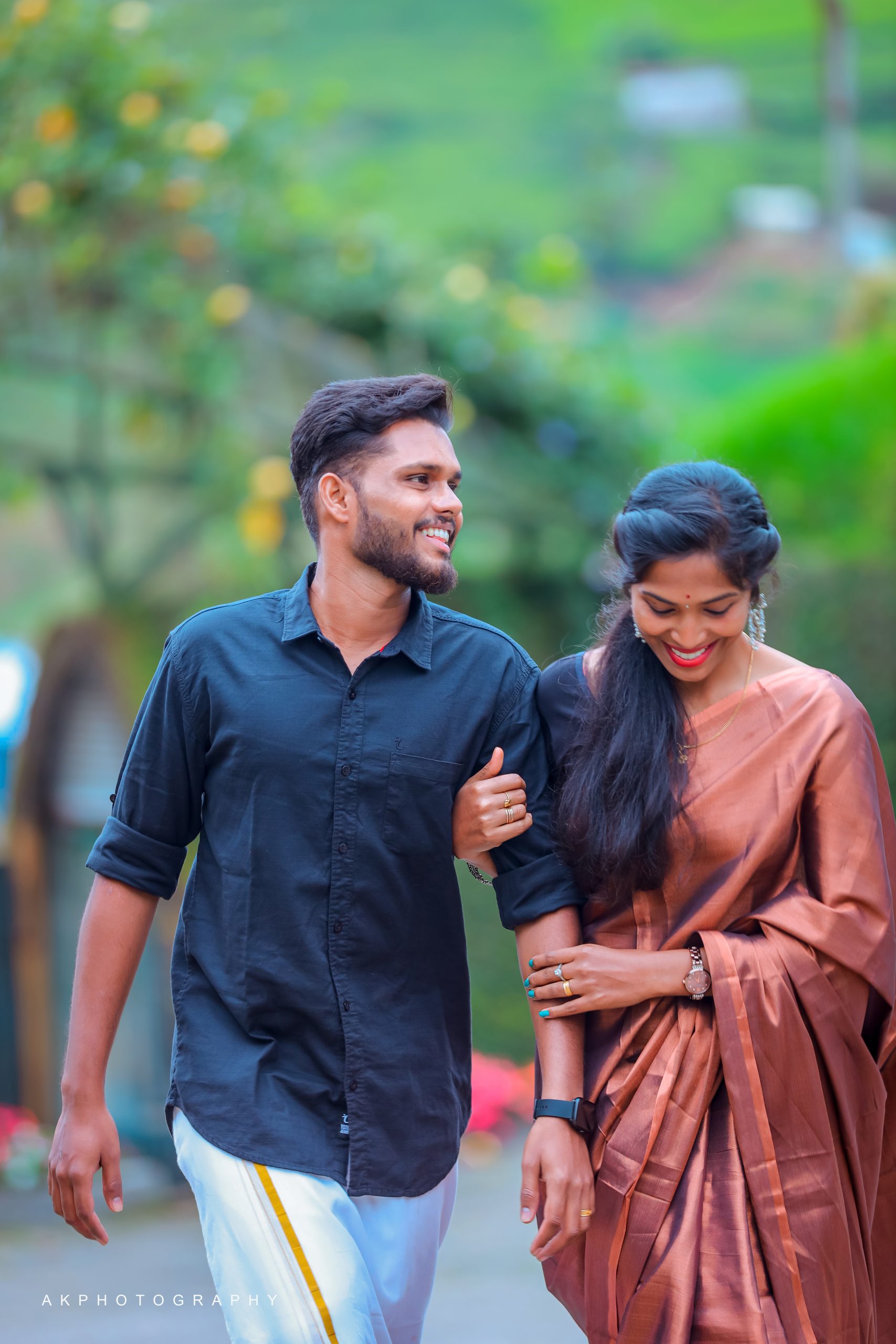 Pre-Wedding Couple Shoot of Krishna & Nivetha in Ooty, Tamilnadu - artistic portraiture (7) by AK Photography Coimbatore