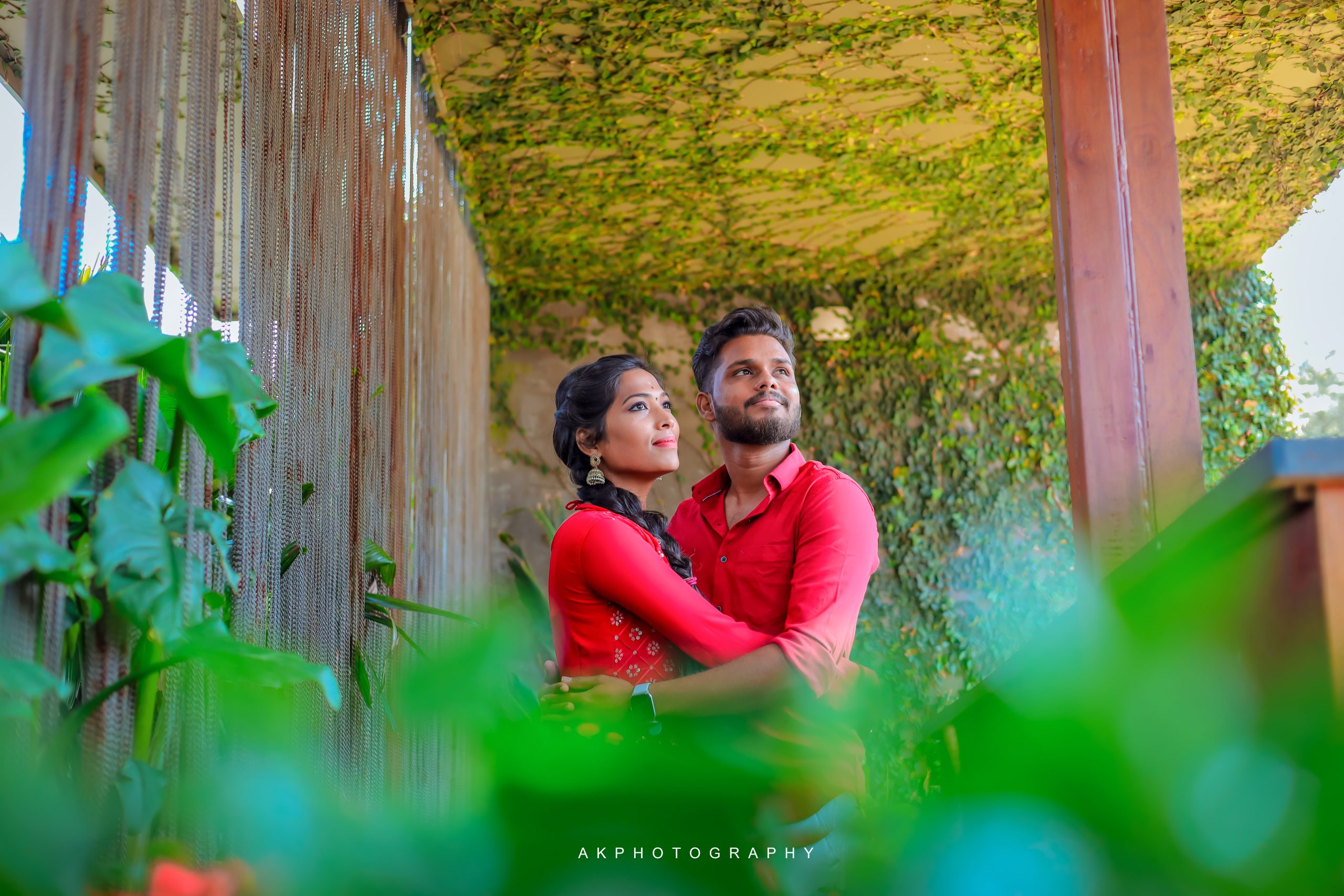 Enchanting Pre-Wedding Couple Shoot of Krishna & Nivetha in Ooty, Tamilnadu