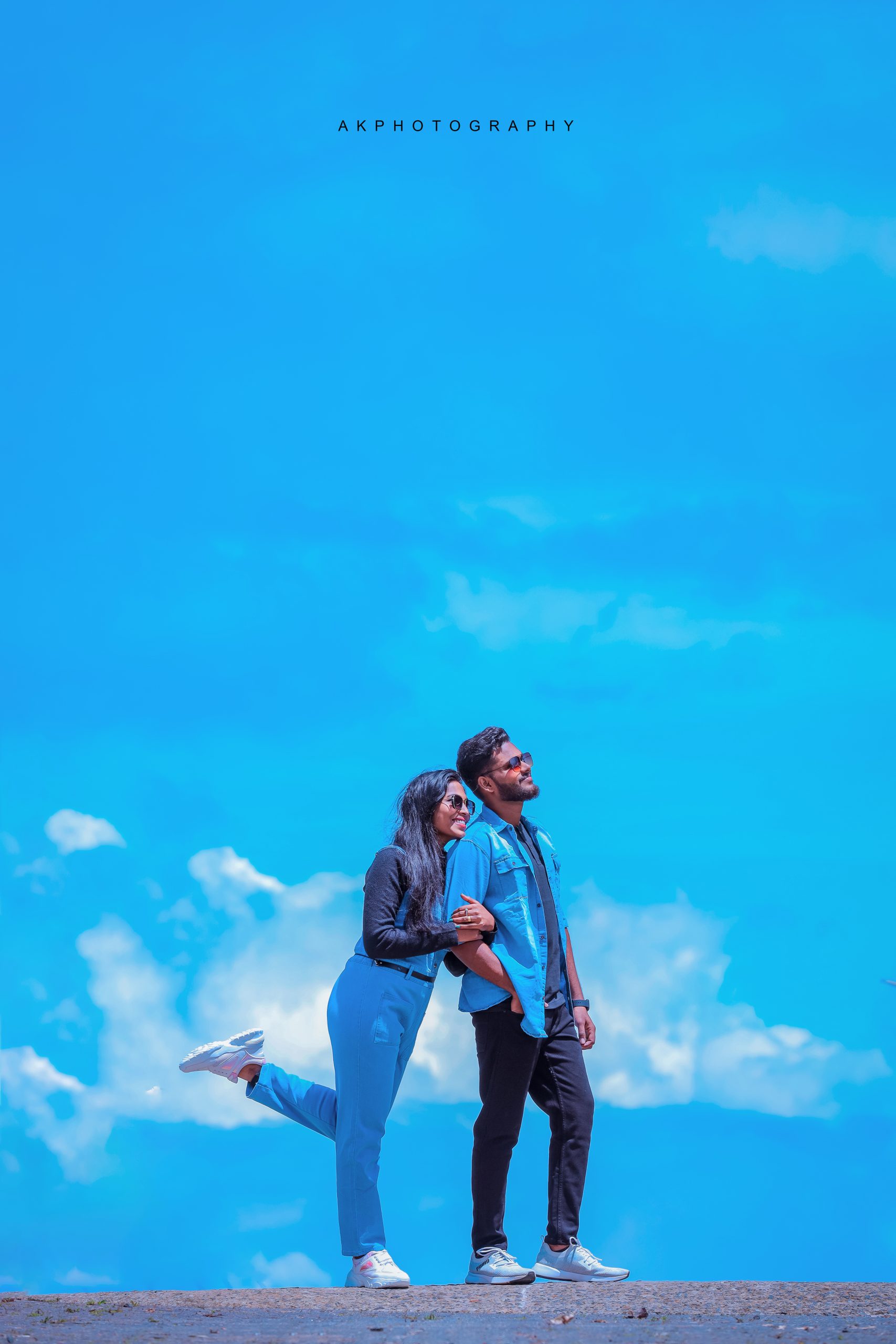 Enchanting Pre-Wedding Couple Shoot of Krishna & Nivetha in Ooty, Tamilnadu