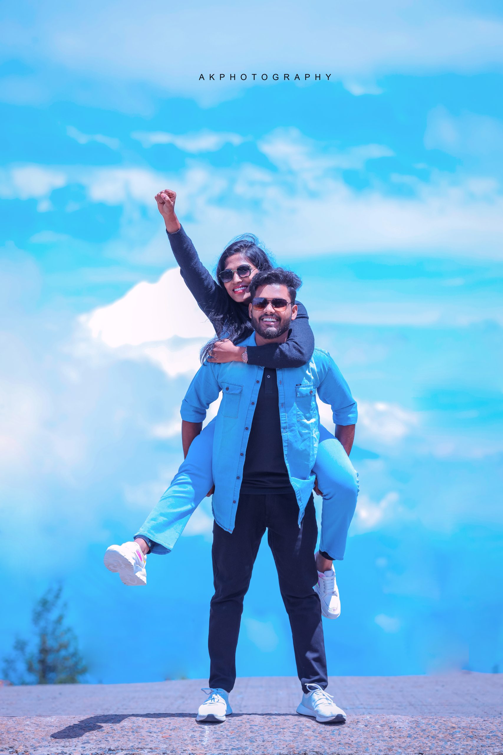 Enchanting Pre-Wedding Couple Shoot of Krishna & Nivetha in Ooty, Tamilnadu
