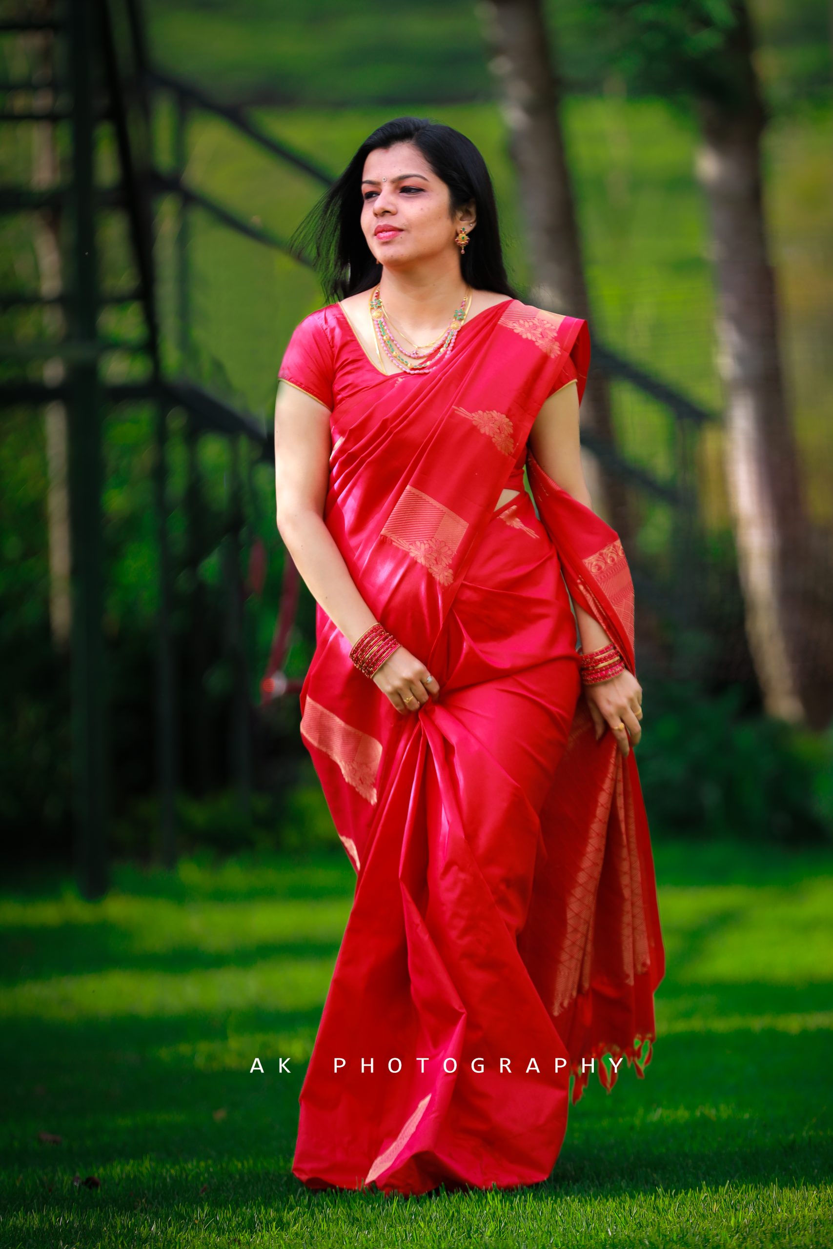Vignesh & Abhirami's Stunning Post Wedding Photoshoot - couple portrait (12) by AK Photography Coimbatore