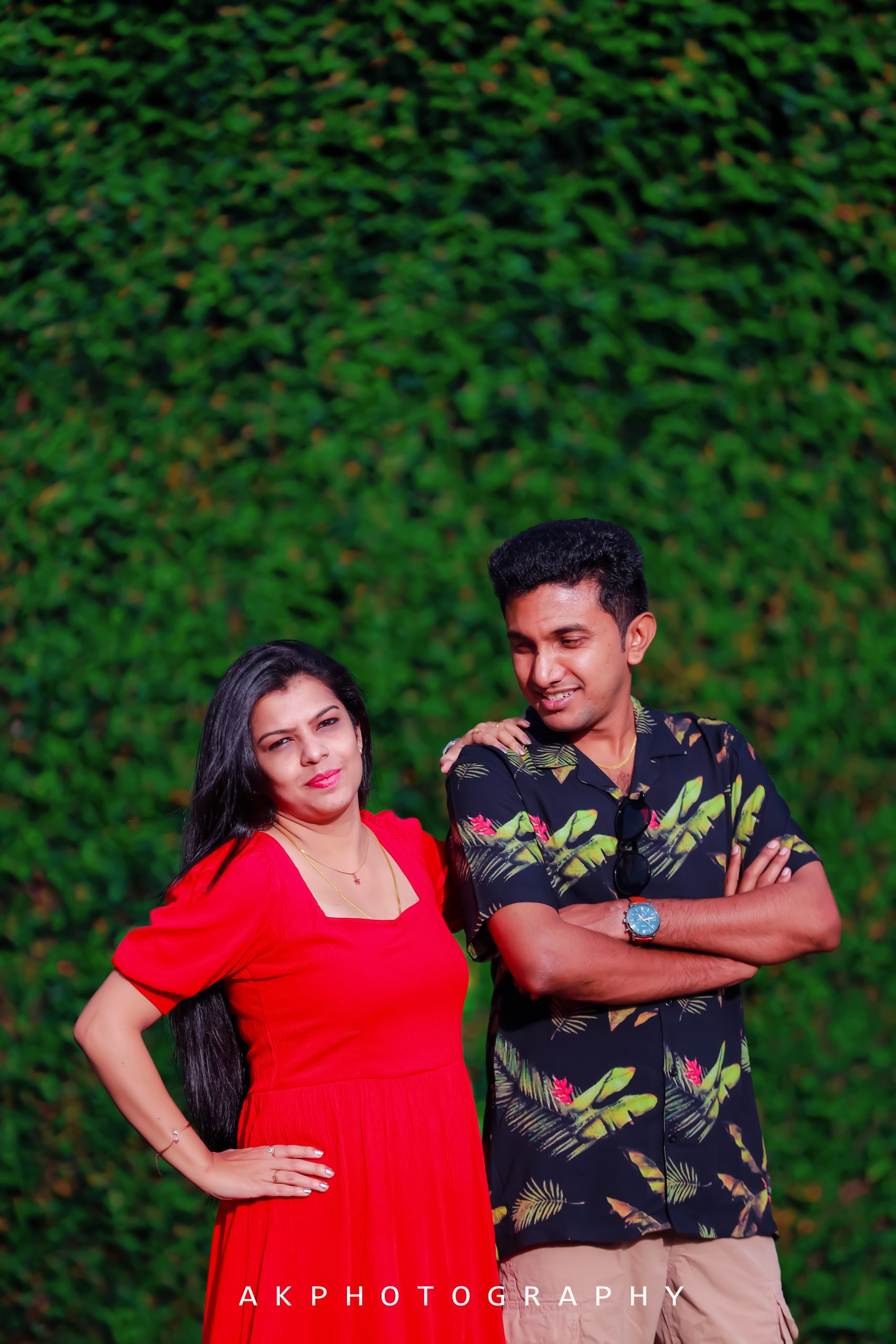 Vignesh & Abhirami's Stunning Post Wedding Photoshoot - scenic outdoor backdrop (9) by AK Photography Coimbatore