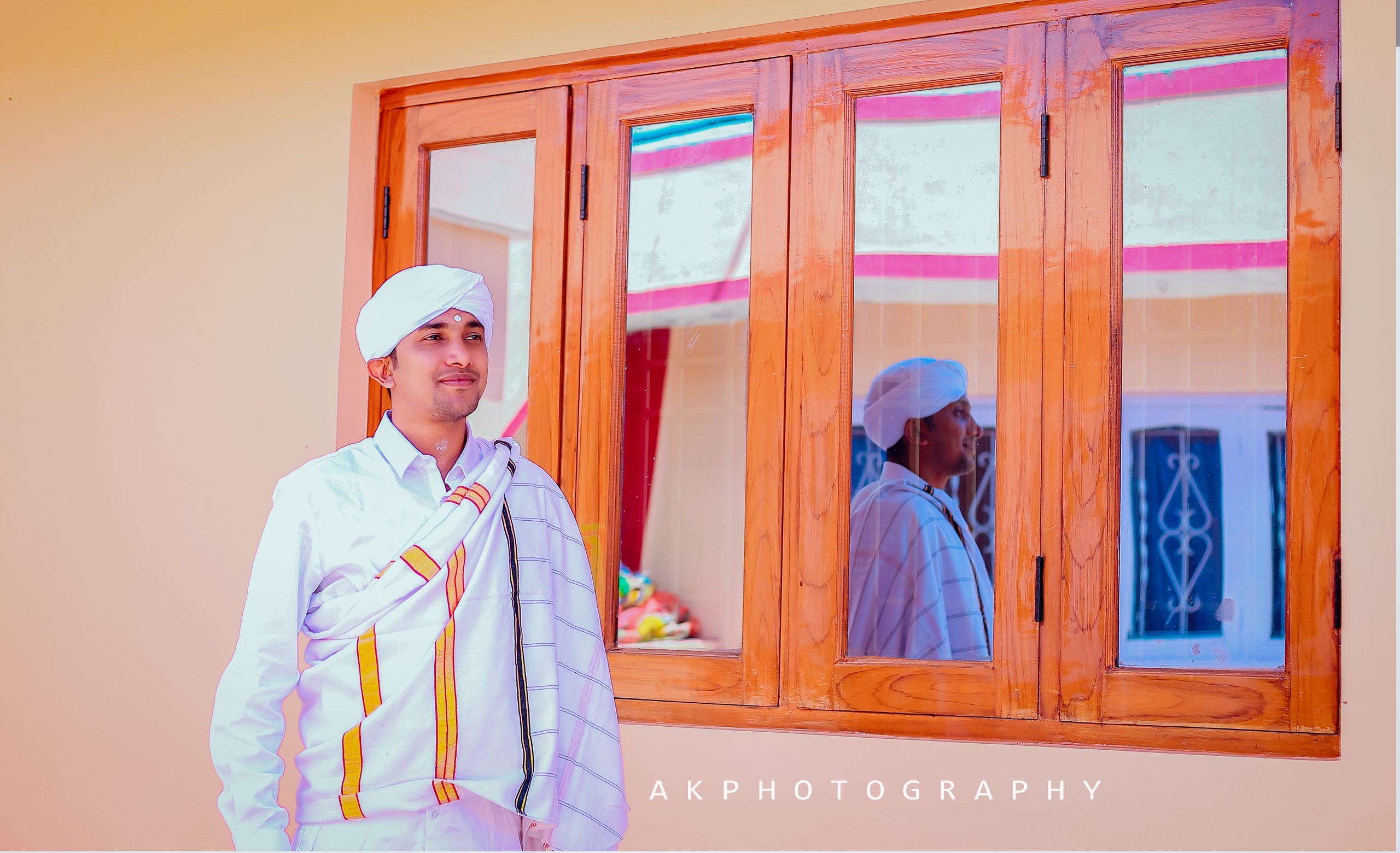 Vignesh & Abhirami's Stunning Post Wedding Photoshoot - candid moment (1) by AK Photography Coimbatore
