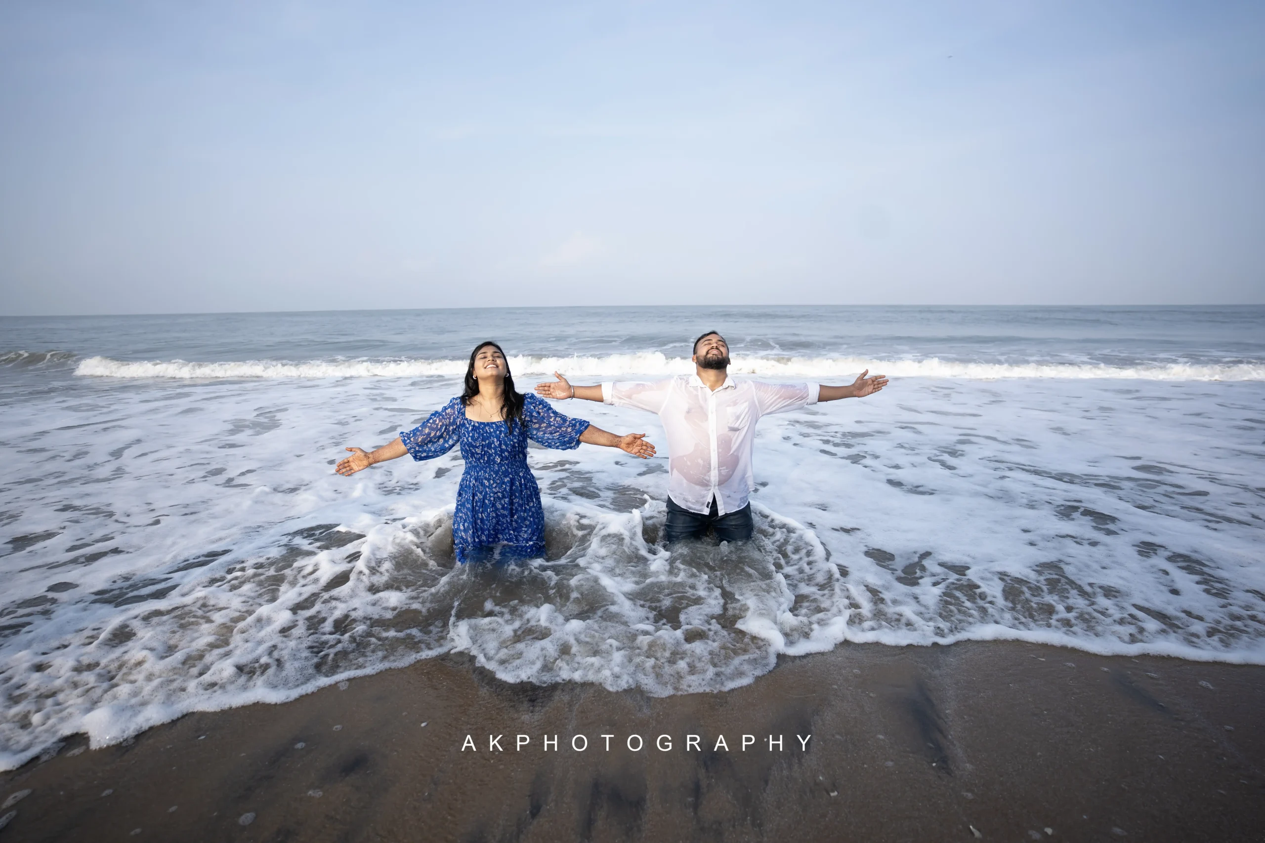 Pre-Wedding Photoshoot: Timeless Love Tale - Vishnu and Supriya in Cochin  Coimbatore - candid moment (1) by AK Photography Coimbatore