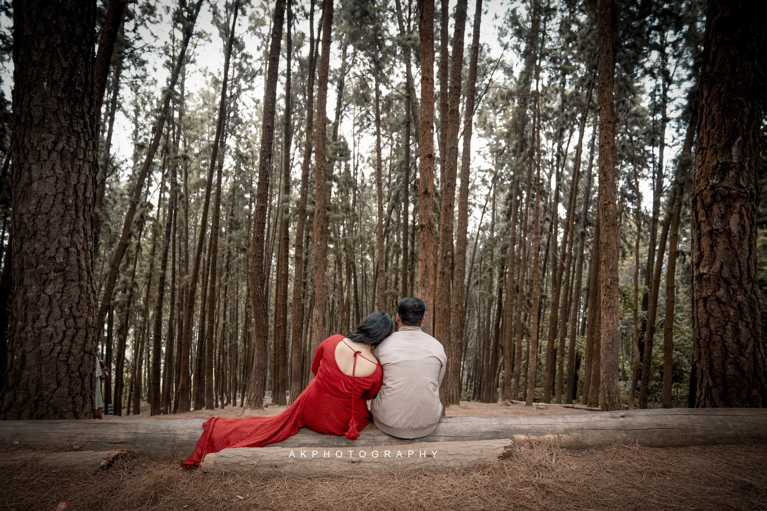 Pre-Wedding Shoot: Vishnu and Supriya's Eternal Love Captured in Vagamon - golden hour portrait (5) by AK Photography Coimbatore