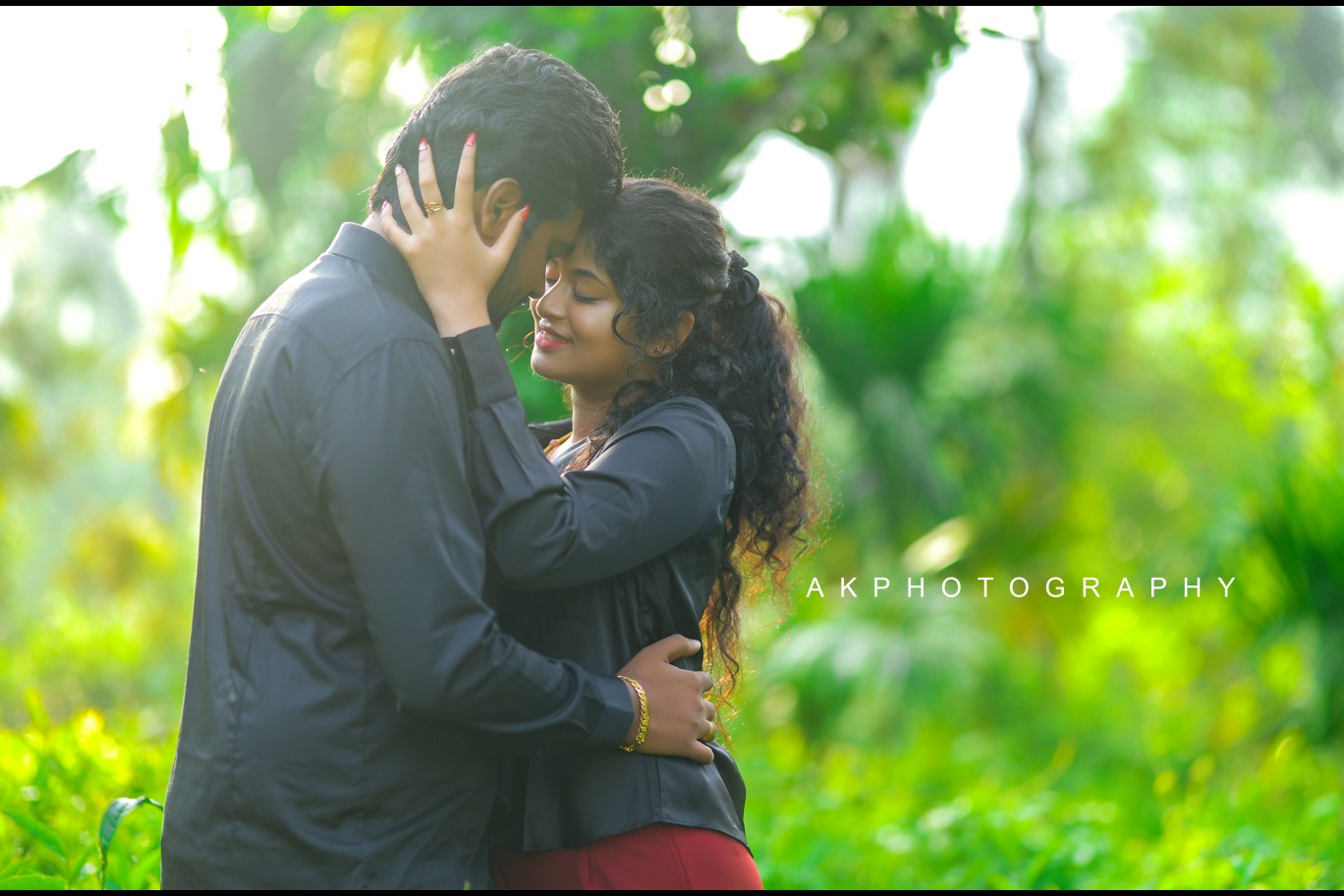 Pre-Wedding Photoshoot: Vijay and Merisha's Enchanting Lovefest in Wayanad - candid moment (11) by AK Photography Coimbatore