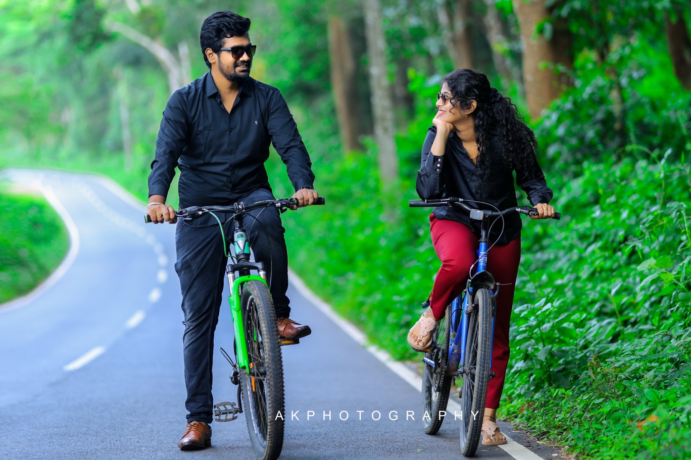 Pre-Wedding Photoshoot: Vijay and Merisha's Enchanting Lovefest in Wayanad - artistic portraiture (7) by AK Photography Coimbatore