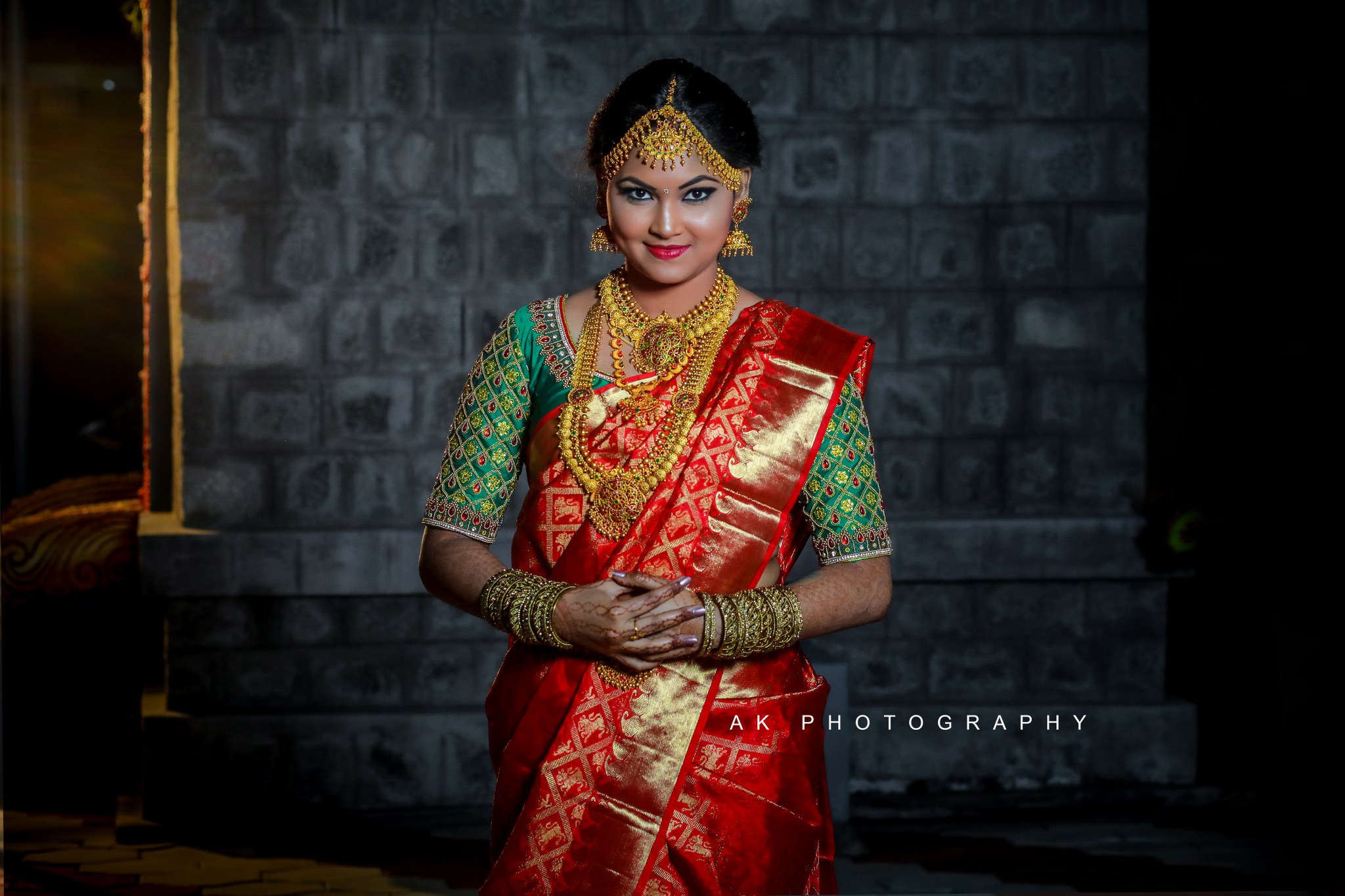 How to Capture the Perfect Couple Photoshoot in Temple? - family celebration moment (6) by AK Photography Coimbatore