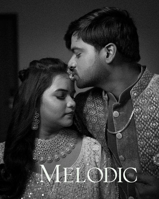 Wedding Reception Photoshoot - AK Photography Captures Karunya Kalaiselvan's Beautiful Reception at GP Galaxy