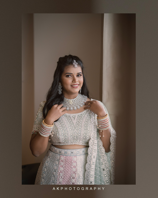 Wedding Reception Photoshoot - AK Photography Captures Karunya Kalaiselvan's Beautiful Reception at GP Galaxy