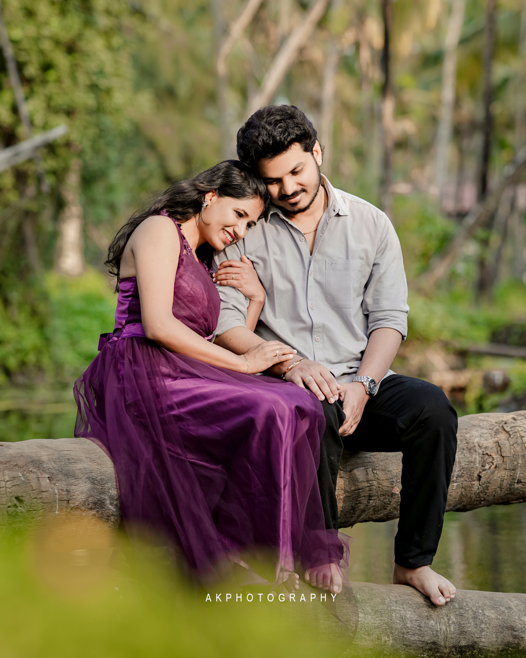 Pre Wedding Photoshoot in Kerala - Praveen & Thenmozhi - - traditional ceremony detail (3) by AK Photography Coimbatore
