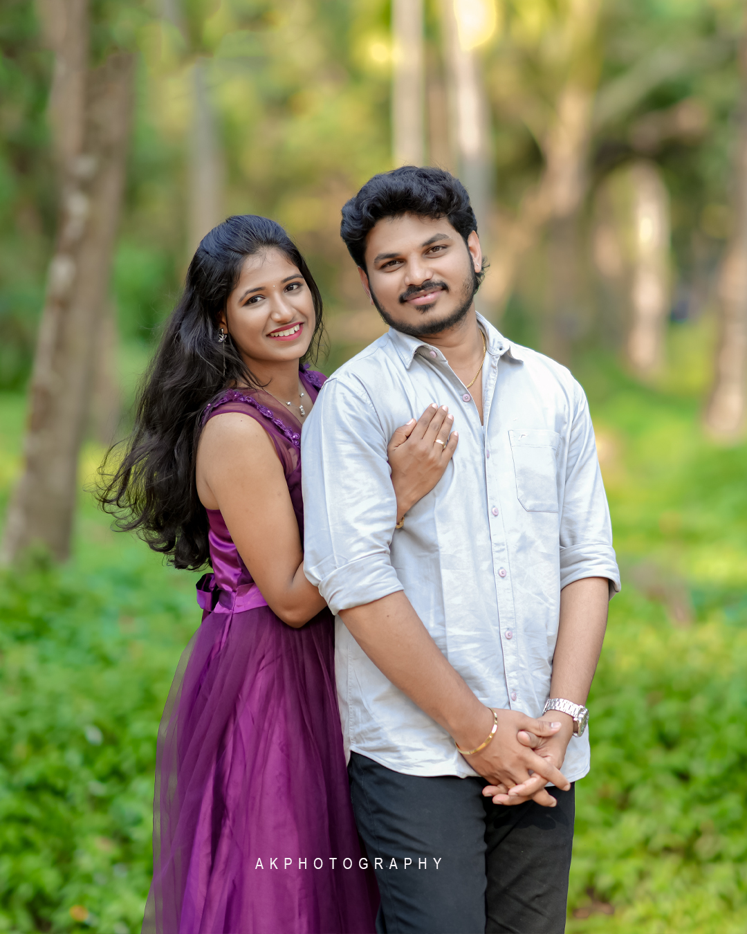 Pre Wedding Photoshoot in Kerala - Praveen & Thenmozhi - - artistic portraiture (7) by AK Photography Coimbatore