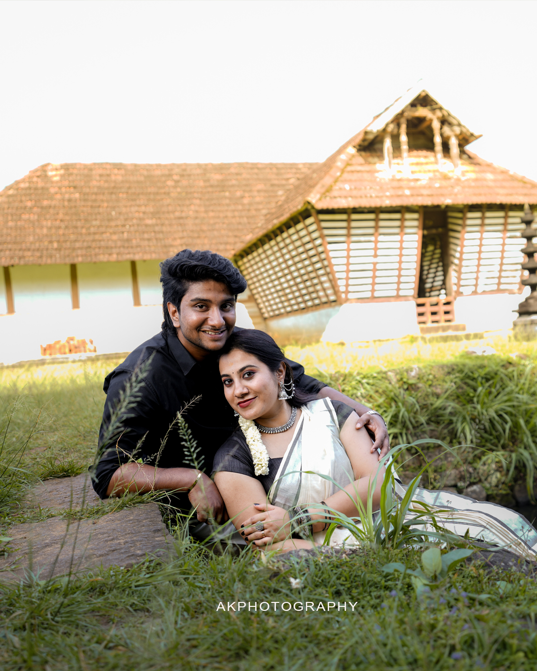 Pre Wedding Photoshoot Kerala - Sarath & Sowburnika’s Love Story - golden hour portrait (5) by AK Photography Coimbatore