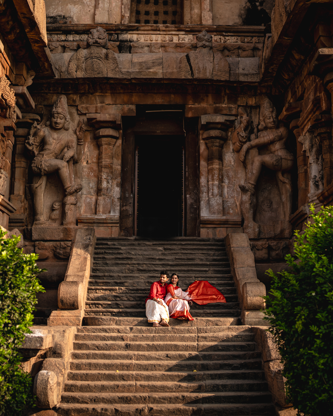 Pre Wedding Photoshoot in Gangaikonda Cholapuram Temple - Heritage Guide - traditional ceremony detail (3) by AK Photography Coimbatore