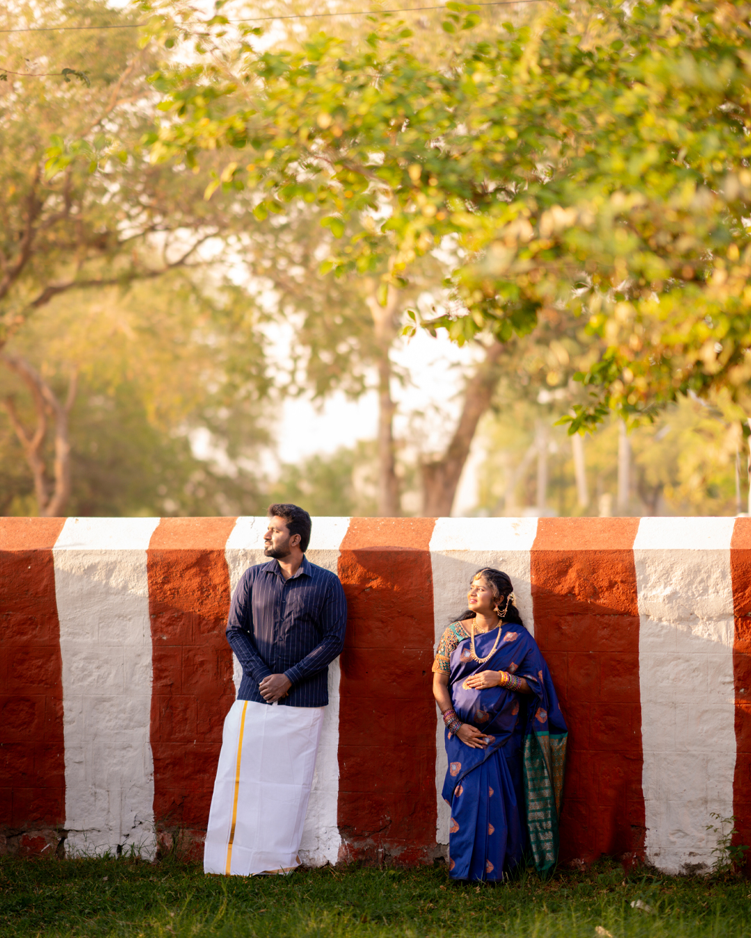 Maternity Photoshoot Karur: Priya & Tamil - couple portrait (2) by AK Photography Coimbatore