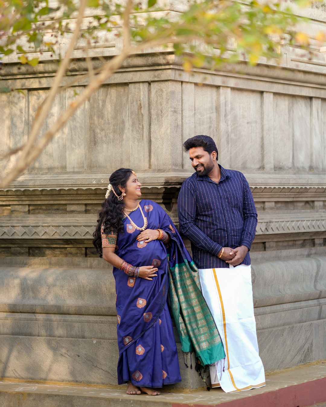 Maternity Photoshoot Karur: Priya & Tamil - candid moment (11) by AK Photography Coimbatore
